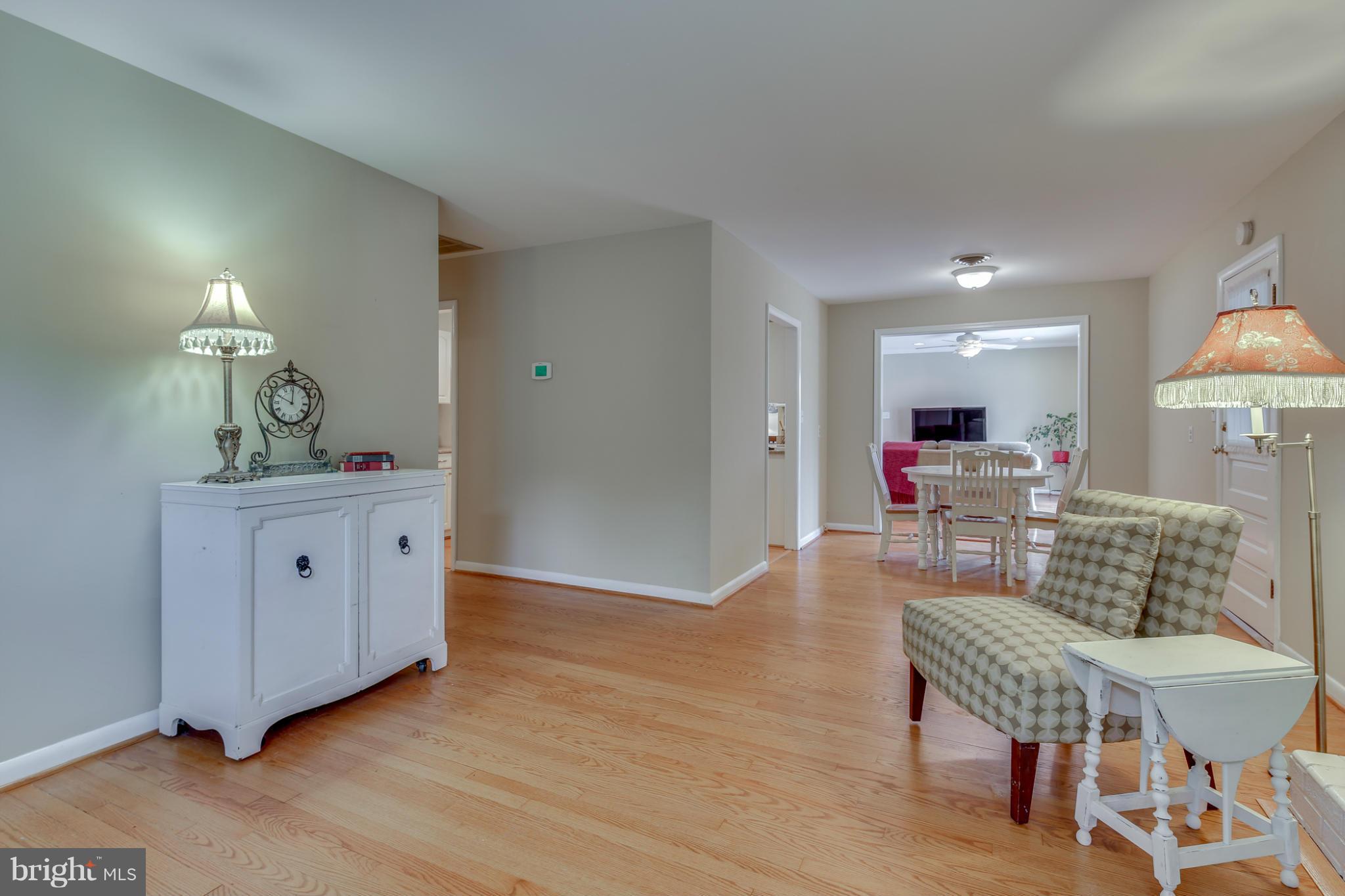 5147 Green Bridge Road Dayton, MD 21036 - Photo 25 of 30 Living Room