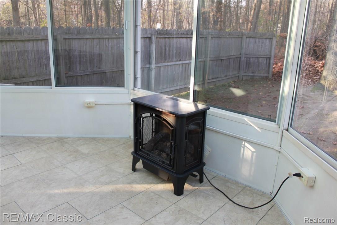11579 Mcgregor Road Pinckney, MI 48169 - Photo 13 of 25 IMG_3363.JPG