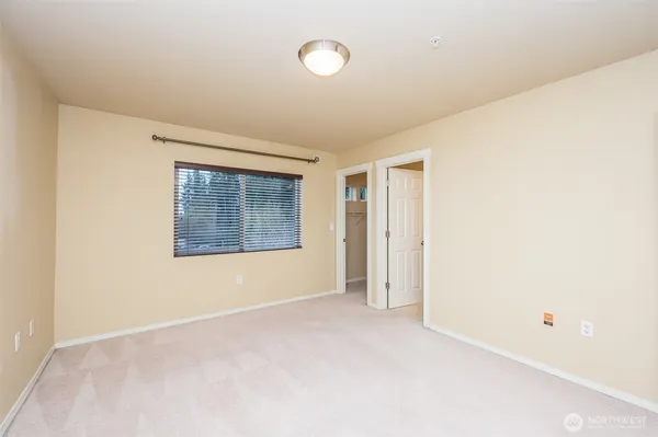 $380,000 | 5325 Military Road East, Unit B, Tacoma, WA 98446