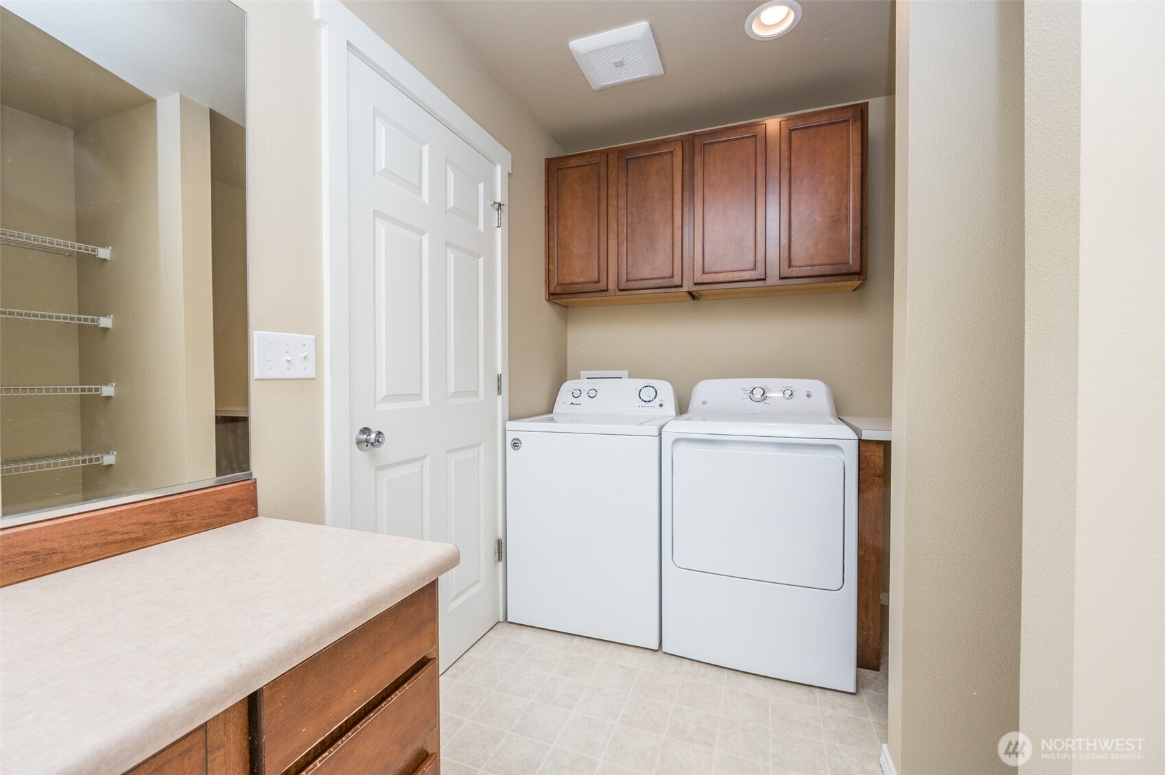 5325 Military Road East, Unit B Tacoma, WA 98446 - Photo 18 of 27 a utility room with dryer and washer