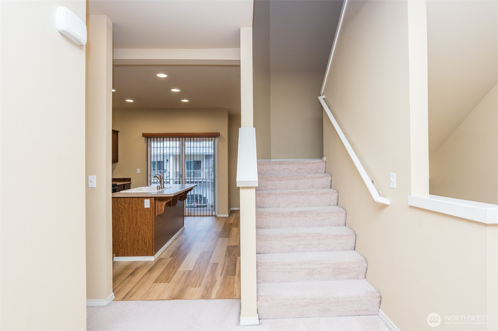 5325 Military Road East, Unit B Tacoma, WA 98446 - Photo 6 of 25