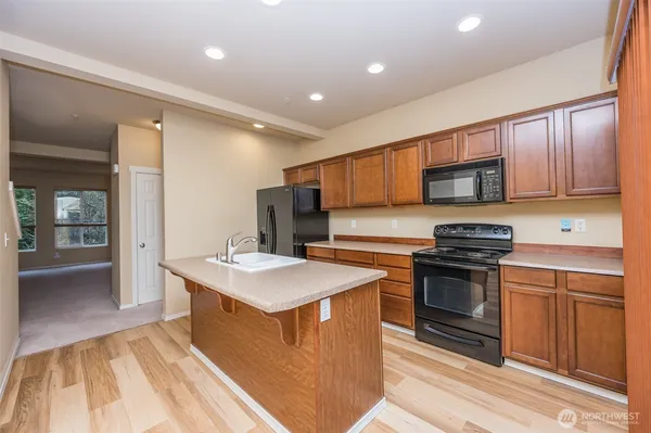 $380,000 | 5325 Military Road East, Unit B, Tacoma, WA 98446