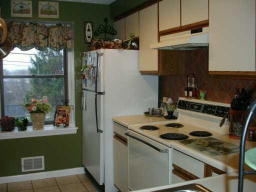 2331 Old Greentree Road Carnegie, PA 15106 - Photo 4 of 8 Other.