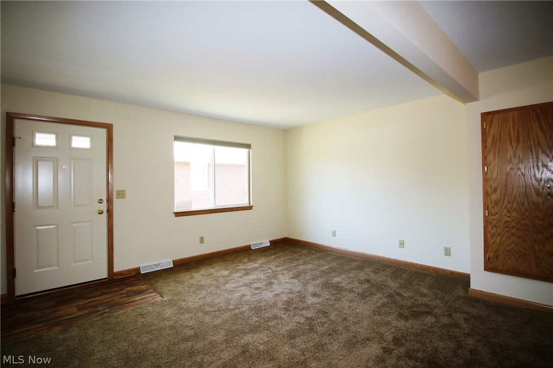 596-598 Gibbs Road Ellet, OH 44312 - Photo 3 of 12