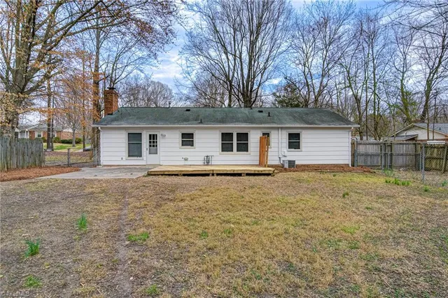 $1,850 | 5105 Amberhill Drive, Greensboro, NC 27455