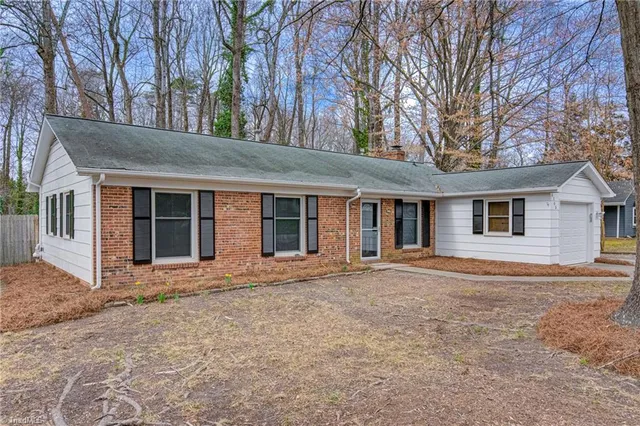 $1,850 | 5105 Amberhill Drive, Greensboro, NC 27455