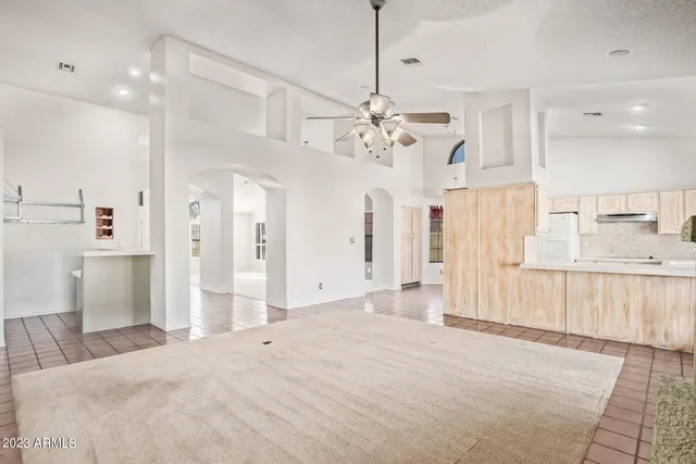 $649,900 | 956 East Marconi Avenue, Phoenix, AZ 85022