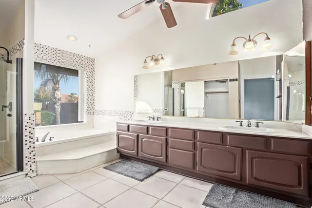 $649,900 | 956 East Marconi Avenue, Phoenix, AZ 85022