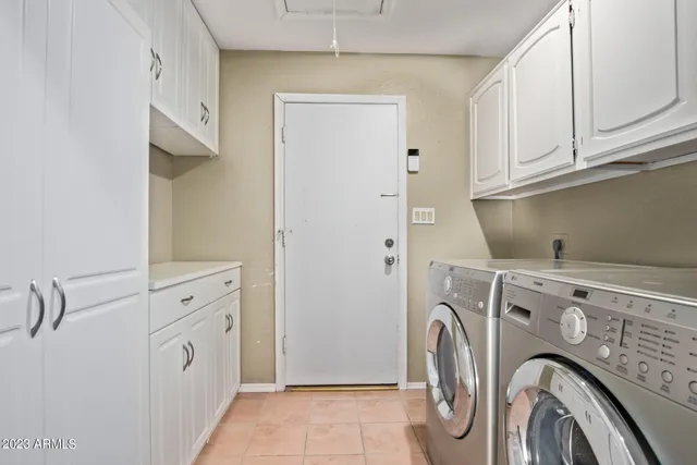 $649,900 | 956 East Marconi Avenue, Phoenix, AZ 85022