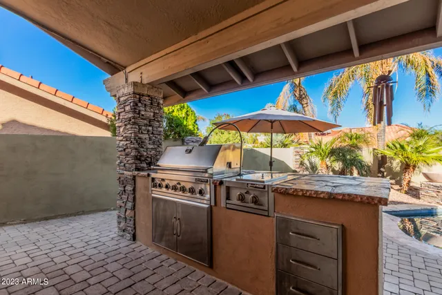 $649,900 | 956 East Marconi Avenue, Phoenix, AZ 85022