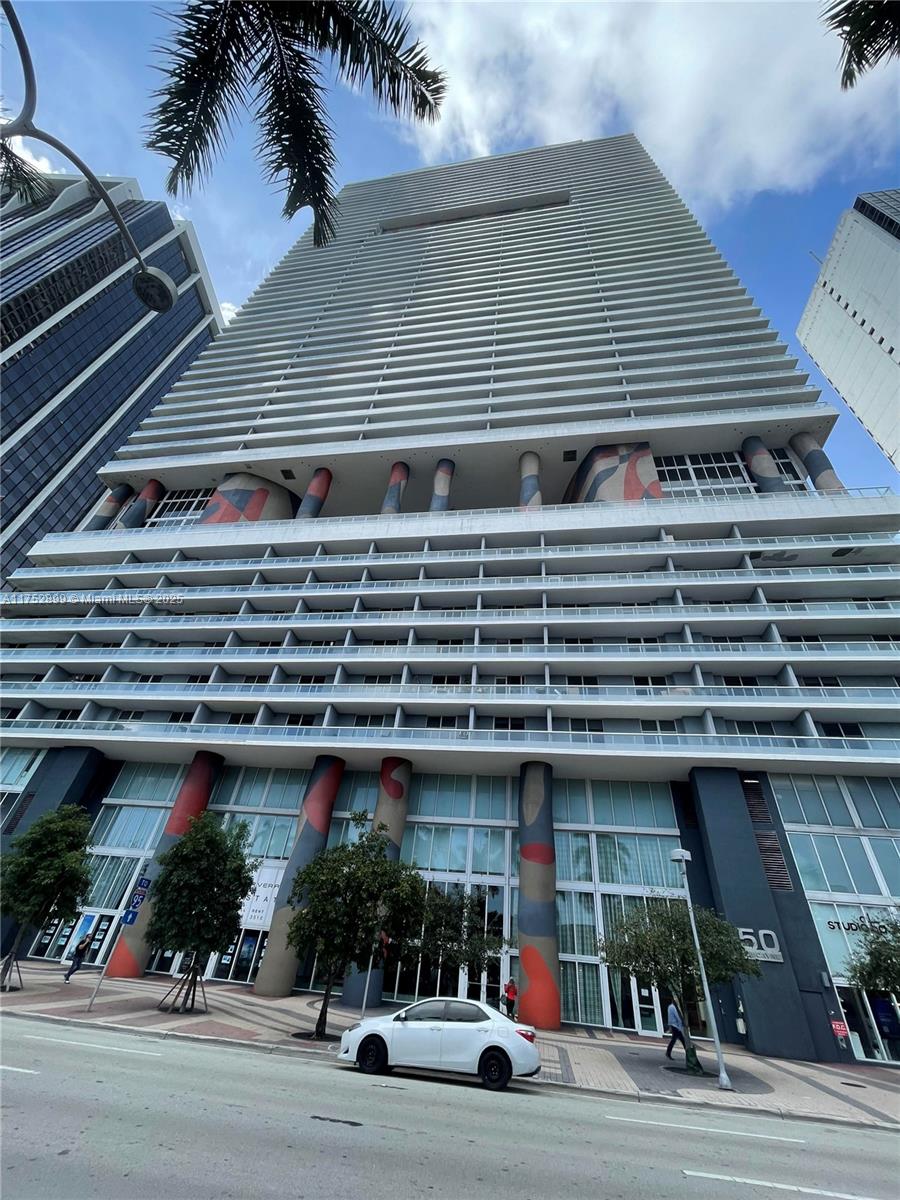 50 Biscayne Boulevard, Unit 4105 Miami, FL 33132 - Photo 30 of 41 a view of a building and a parking space