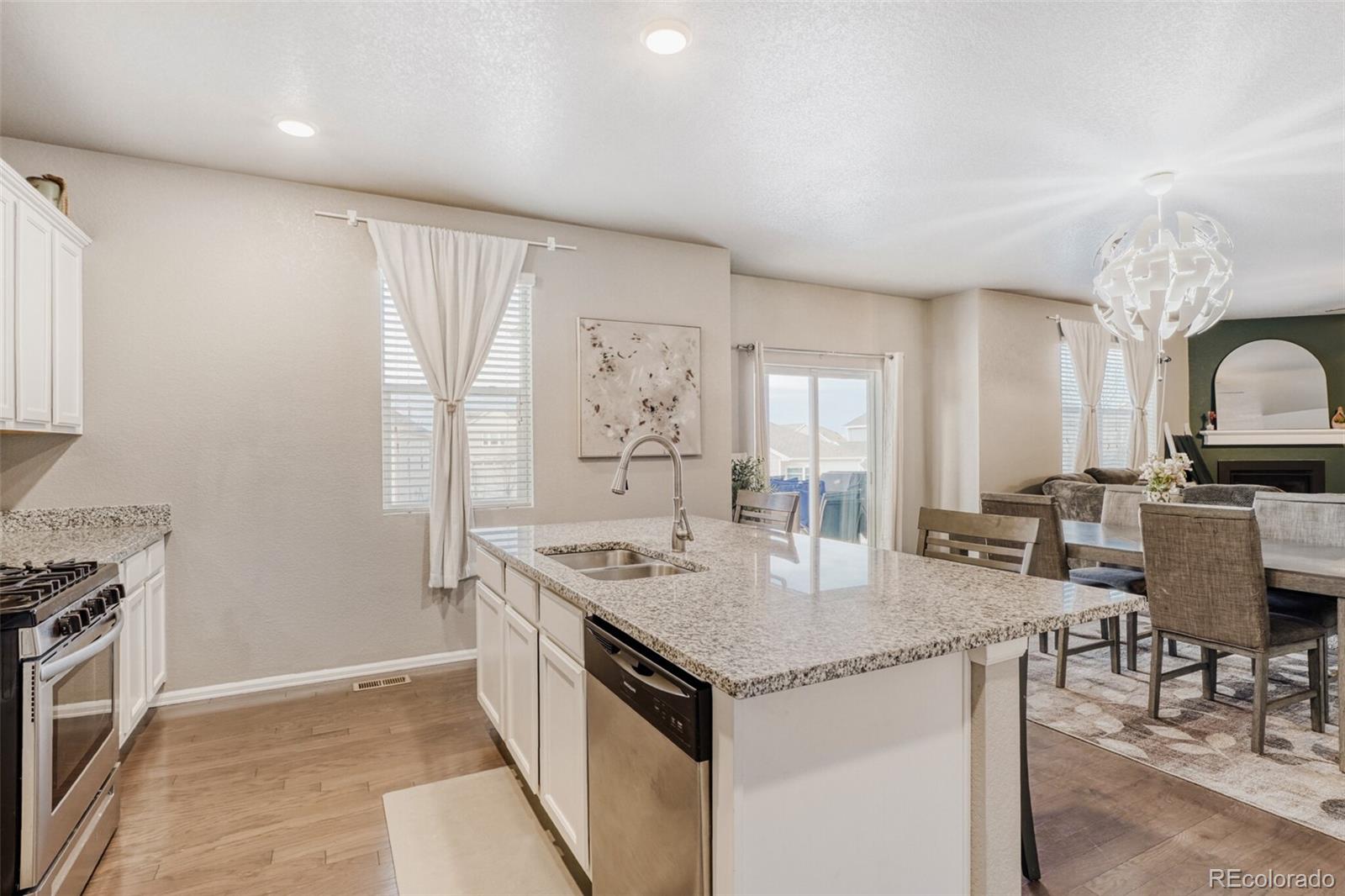 2211 Shadow Rider Circle Castle Rock, CO 80104 - Photo 15 of 44