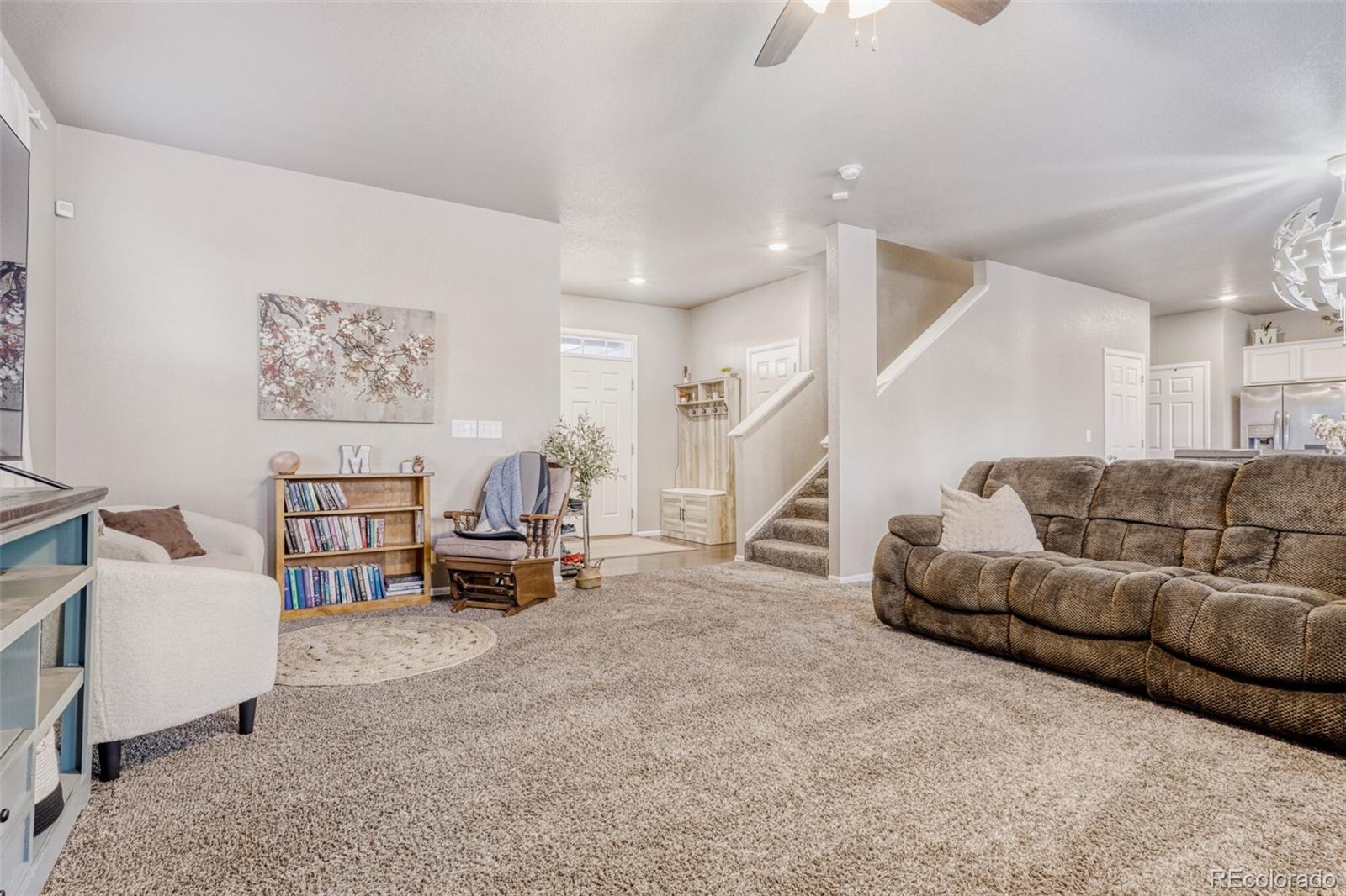 2211 Shadow Rider Circle Castle Rock, CO 80104 - Photo 10 of 44