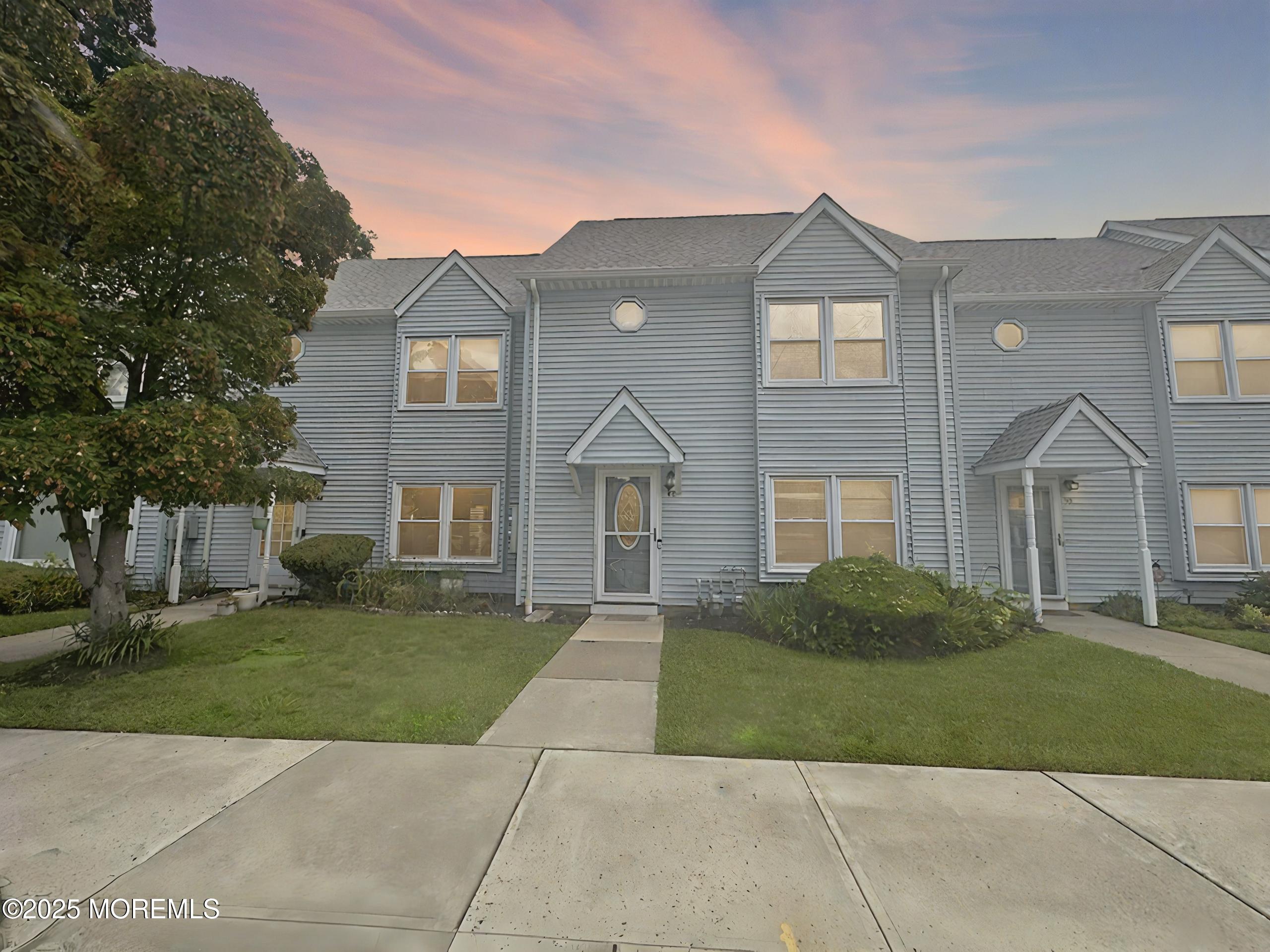 48 Colonial Court Jackson, NJ 08527 - Photo 1 of 24 Front