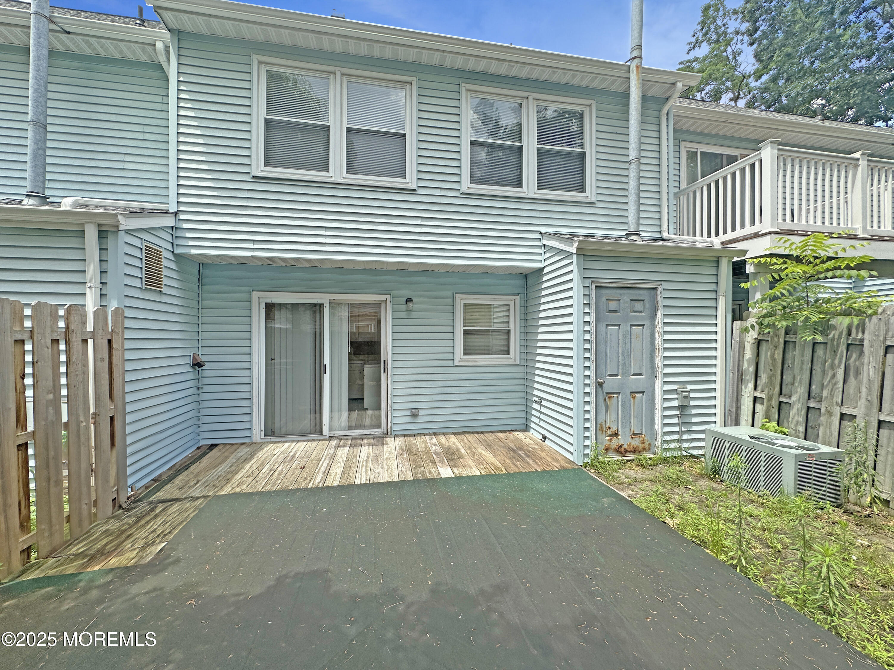48 Colonial Court Jackson, NJ 08527 - Photo 2 of 24 Zillow 03