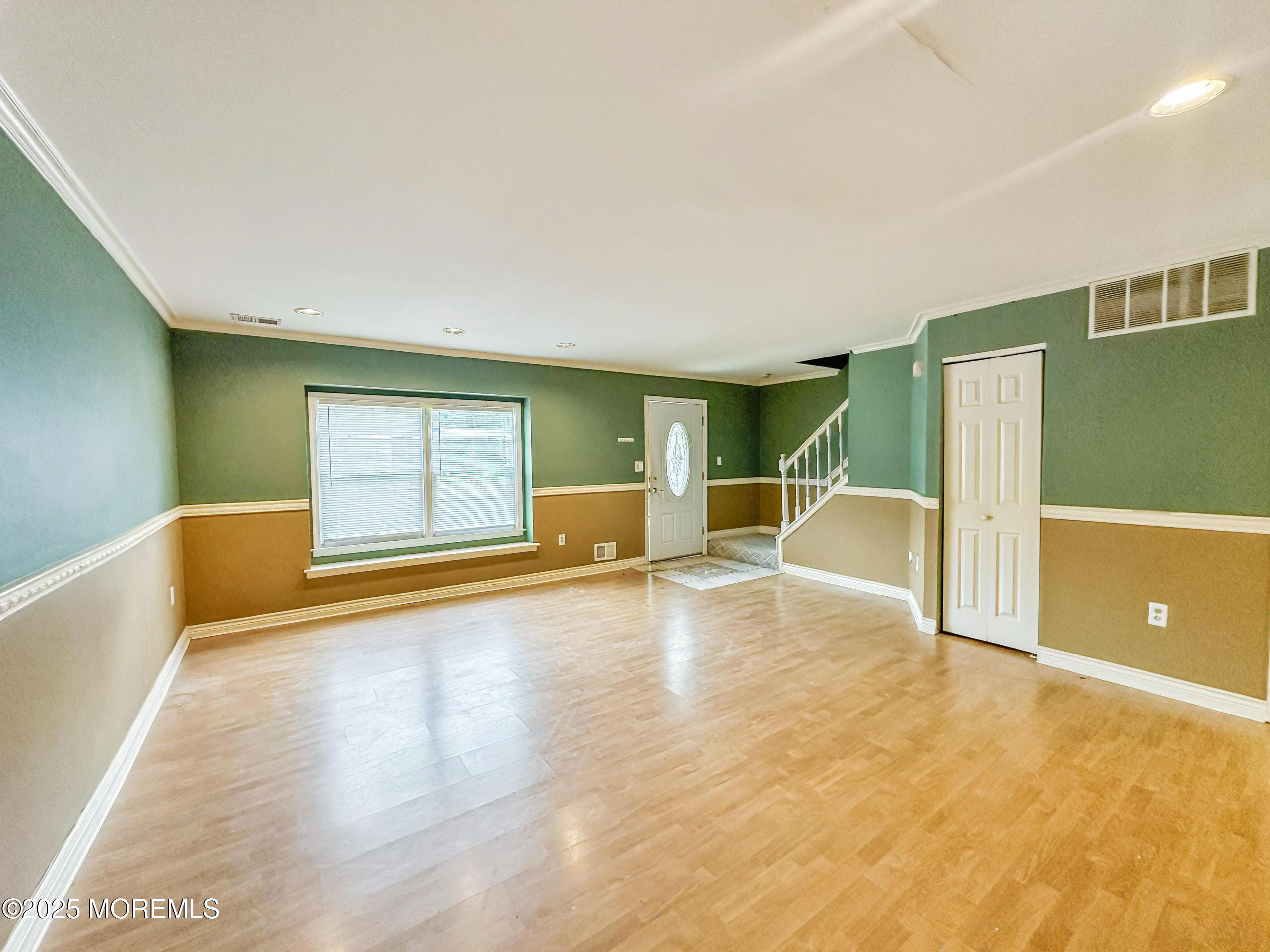48 Colonial Court Jackson, NJ 08527 - Photo 24 of 24 livingroom3