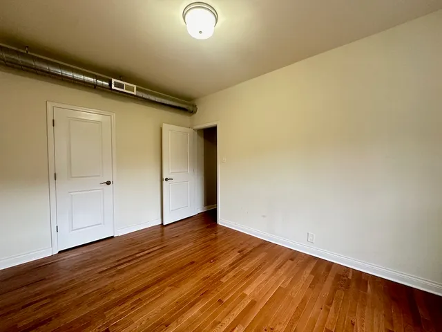 $2,100 | 1159 West Lunt Avenue, Unit 3, Chicago, IL 60626