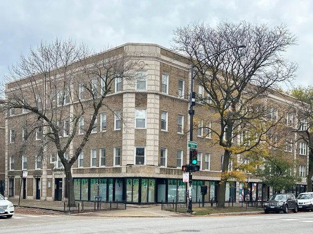 $2,100 | 1159 West Lunt Avenue, Unit 3, Chicago, IL 60626