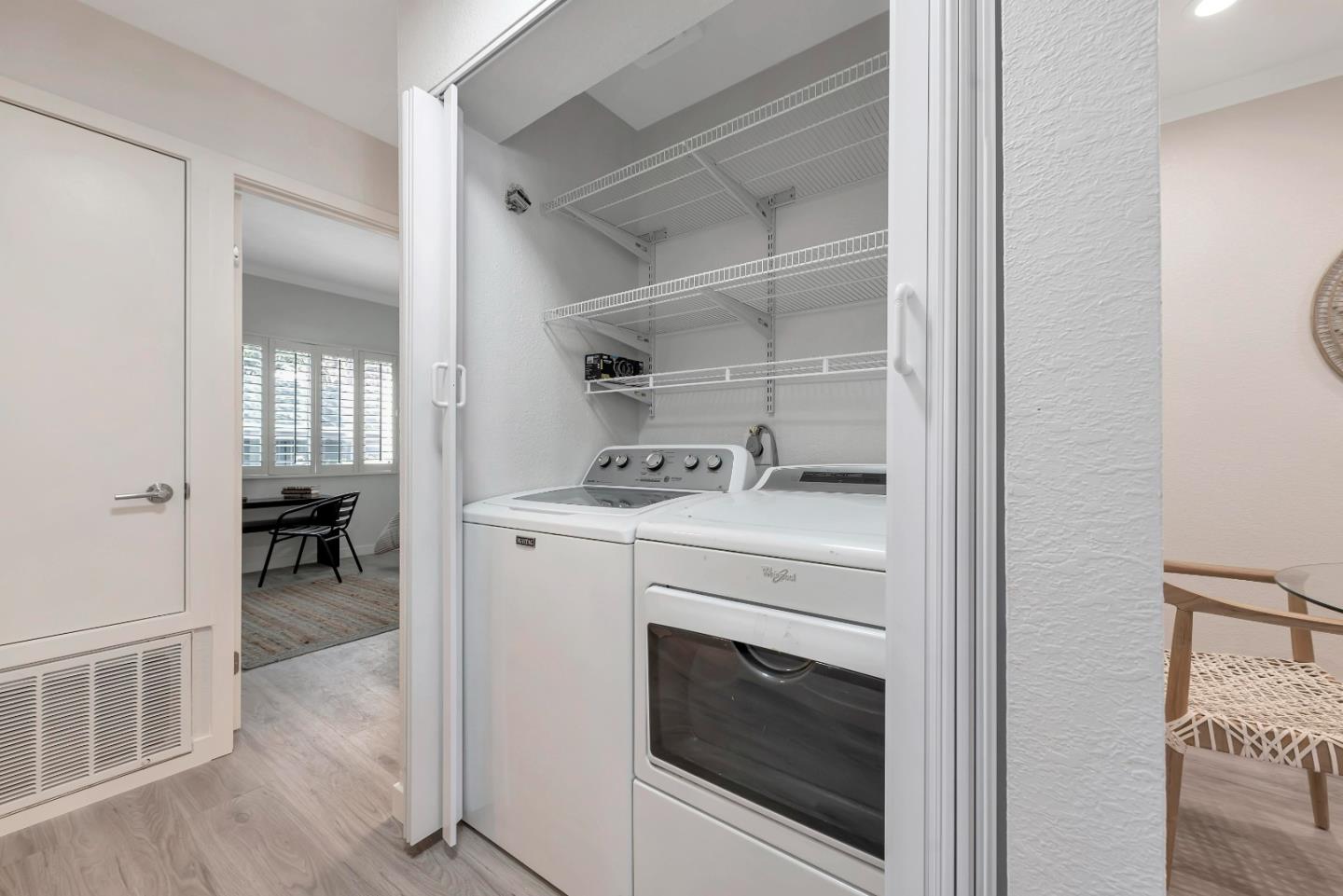 546 Shadowgraph Drive San Jose, CA 95110 - Photo 10 of 24 a view of washer and dryer in a room