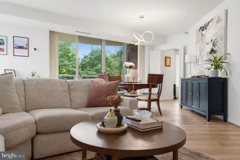 $595,000 | 5800 Nicholson Lane, Unit 1307, Rockville, MD 20852