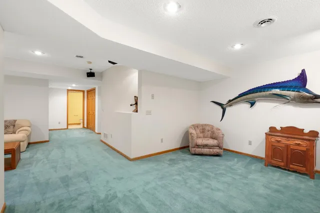 $499,900 | 12068 Gantry Lane, Apple Valley, MN 55124