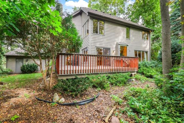 $499,900 | 12068 Gantry Lane, Apple Valley, MN 55124