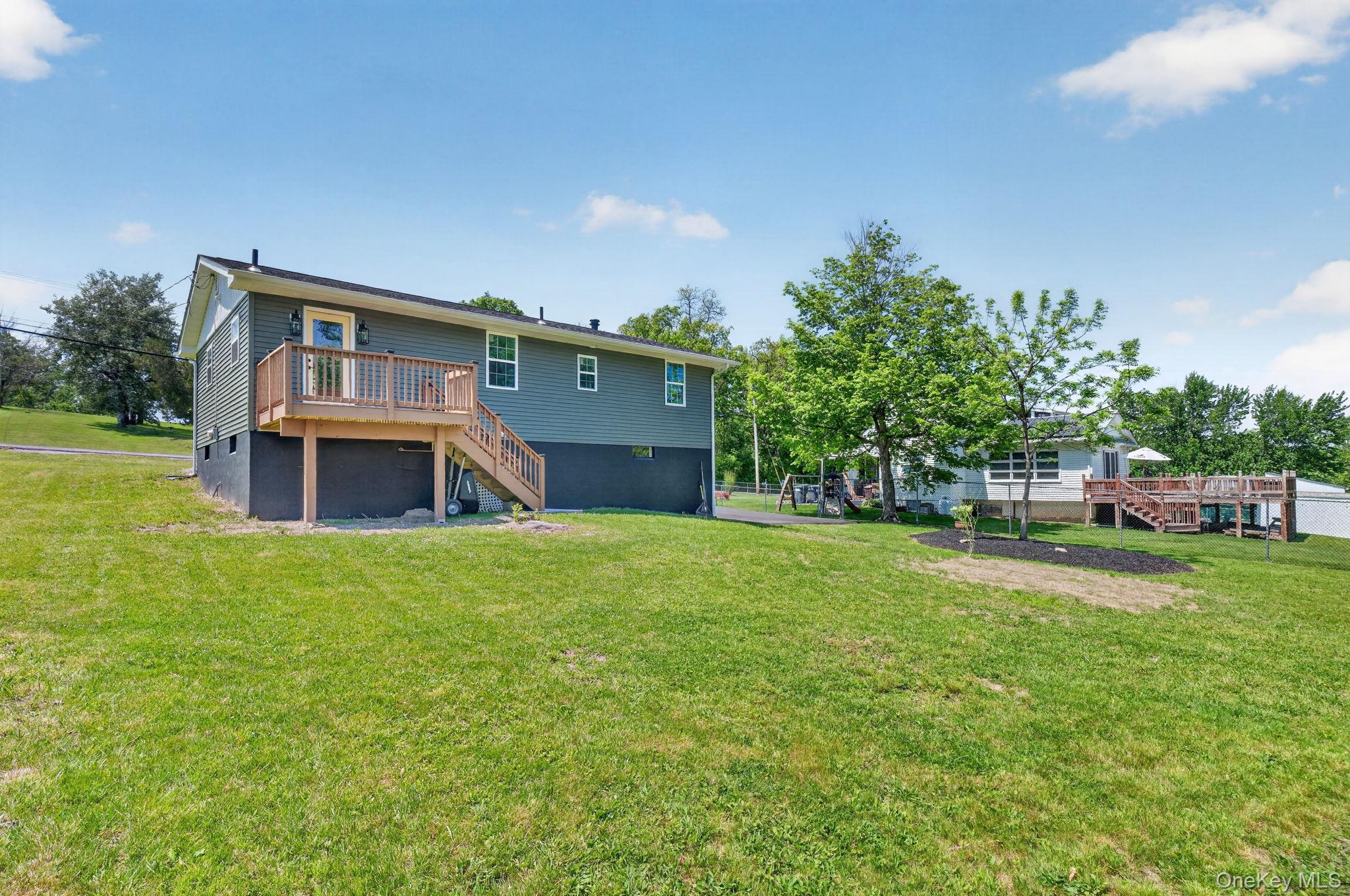 512 Riley Road New Windsor, NY 12553 - Photo 36 of 46