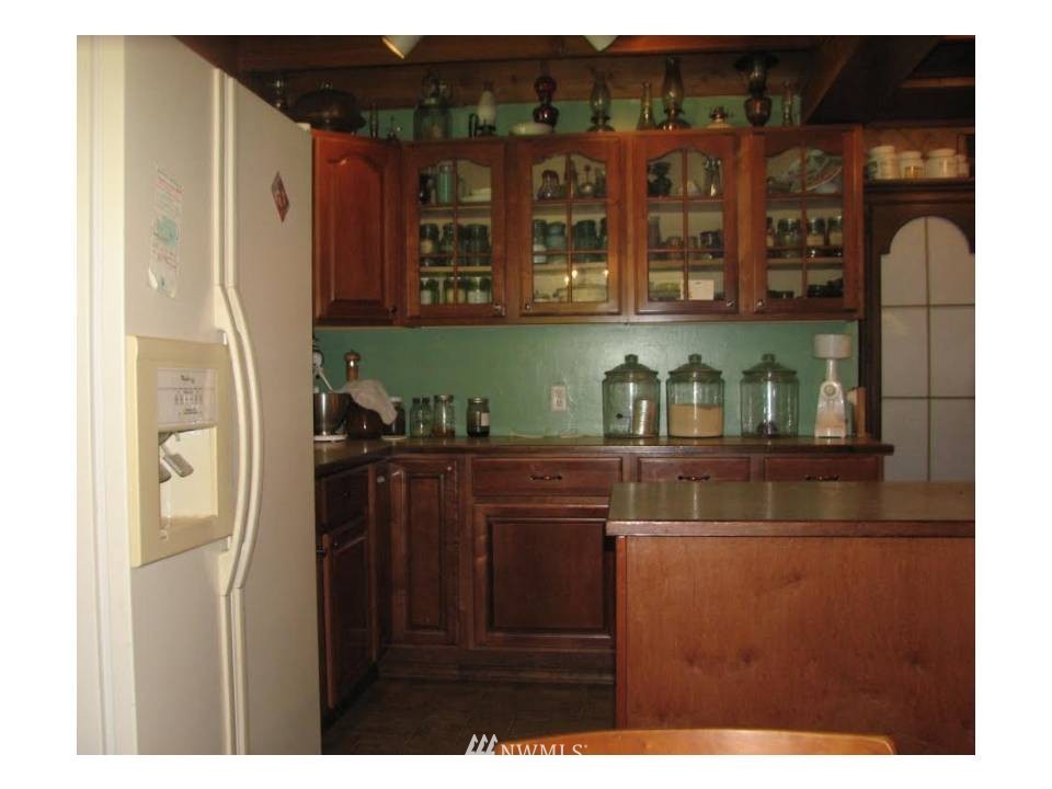 823 Old Kettle Falls Road Republic, WA 99166 - Photo 9 of 19 Gallery Image 9