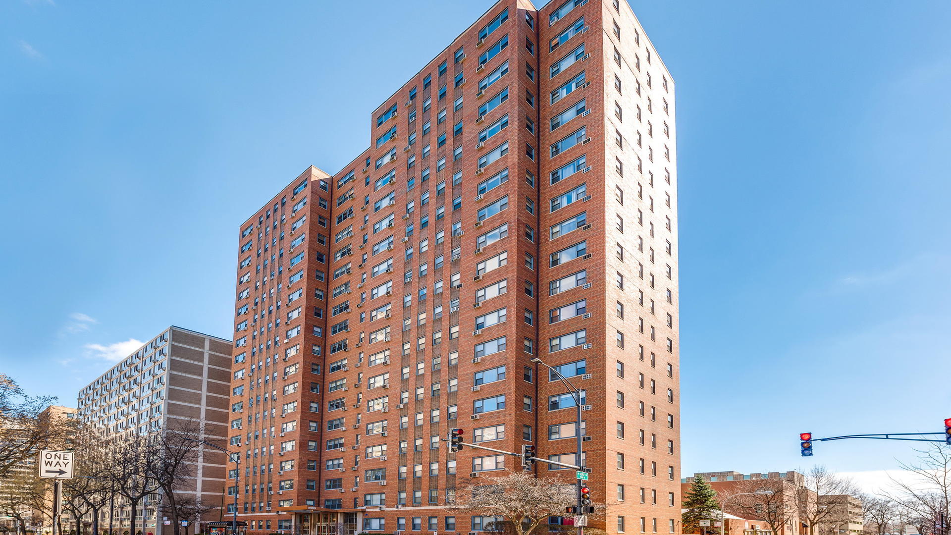 2909 North Sheridan Road, Unit 903 Chicago, IL 60657 - Photo 1 of 1