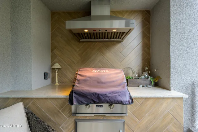 $4,500 | 5250 East Deer Valley Drive, Unit 257, Phoenix, AZ 85054