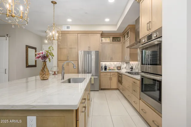 $4,500 | 5250 East Deer Valley Drive, Unit 257, Phoenix, AZ 85054