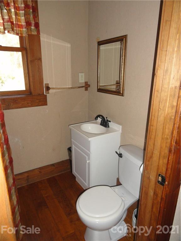 705 Rutherford Road Marion, NC 28752 - Photo 31 of 42 Gallery Image 31