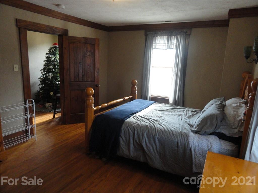 705 Rutherford Road Marion, NC 28752 - Photo 35 of 42 Gallery Image 35