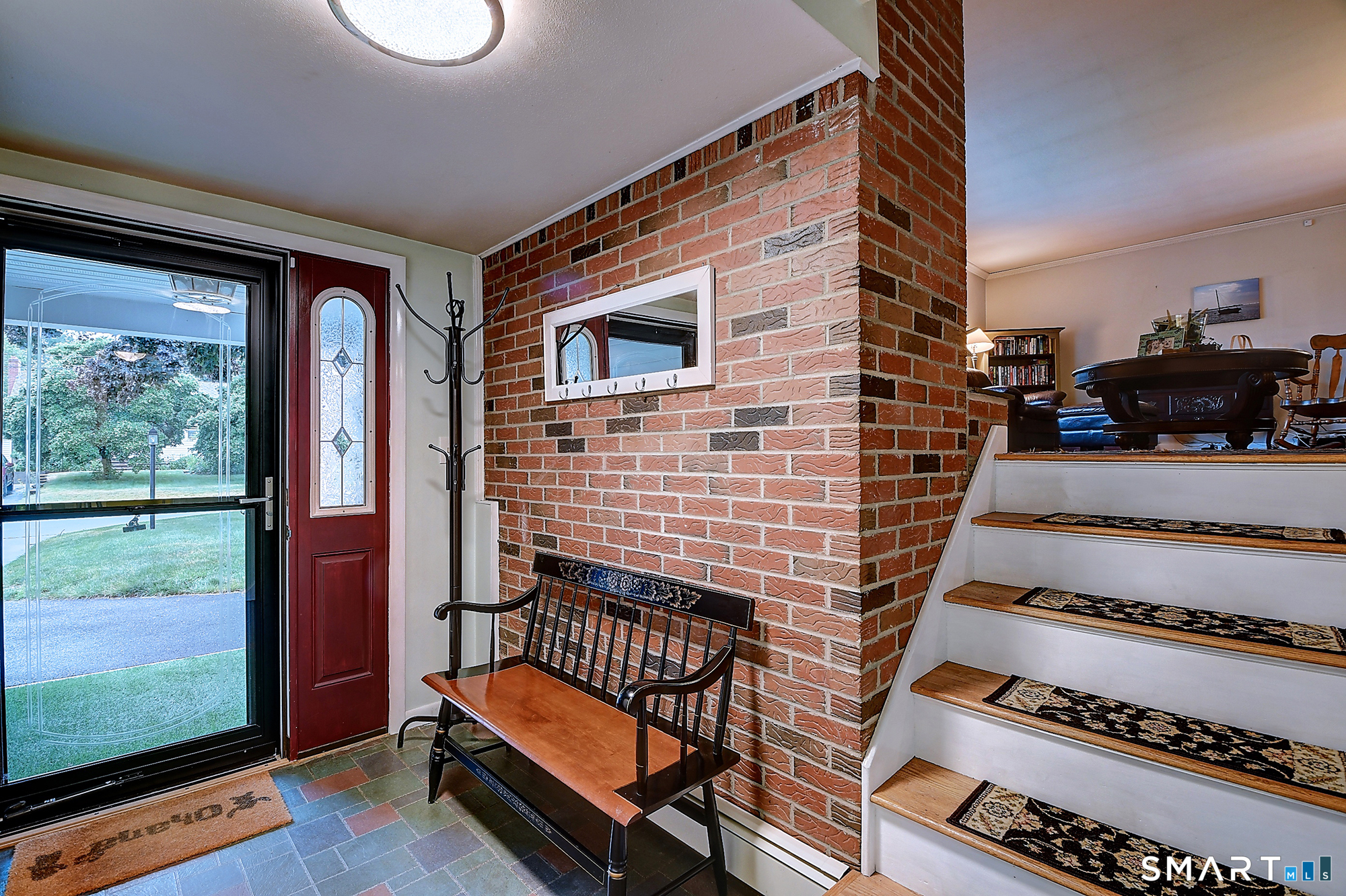 163 Dudley Road Wethersfield, CT 06109 - Photo 3 of 39