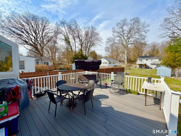 $639,900 | 153 Oaklawn Avenue, Stamford, CT 06905