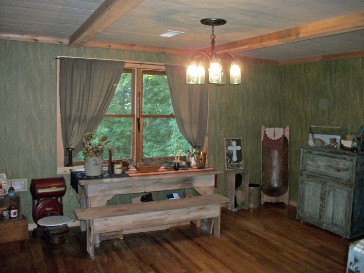 4584 North St Road Bruceville, IN 47516 - Photo 7 of 19 Gallery Image 7