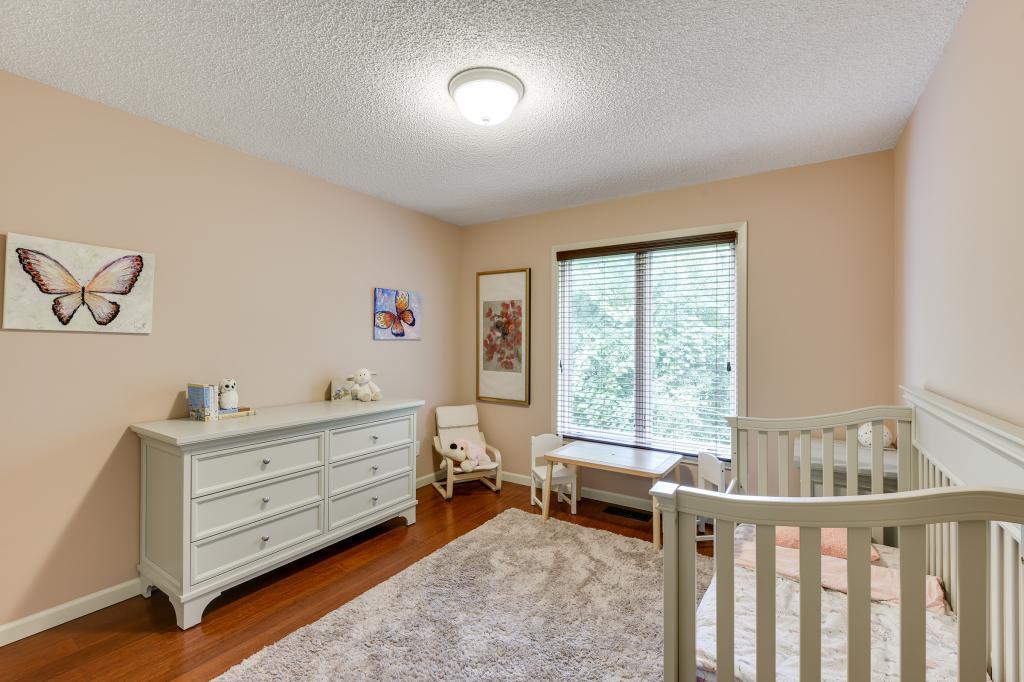 2710 Sylvan Road South Minnetonka, MN 55305 - Photo 22 of 36