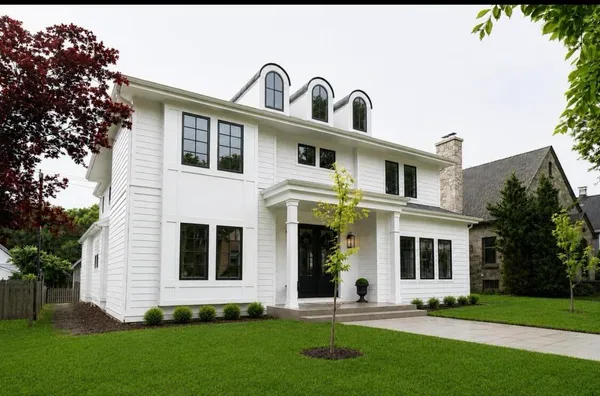 $2,489,000 | 4840 North Larkin Street, Whitefish Bay, WI 53217