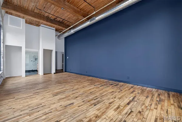 $3,950 | 2647 Locust Street, Unit 4F, St. Louis, MO 63103