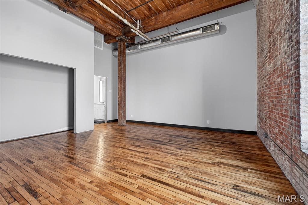 2647 Locust Street, Unit 4F St. Louis, MO 63103 - Photo 20 of 35