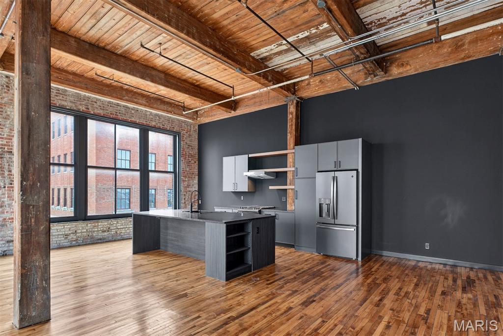 2647 Locust Street, Unit 4F St. Louis, MO 63103 - Photo 9 of 35