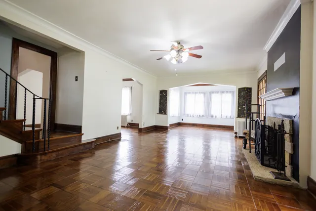 $305,000 | 1068 South Wildwood Avenue, Kankakee, IL 60901