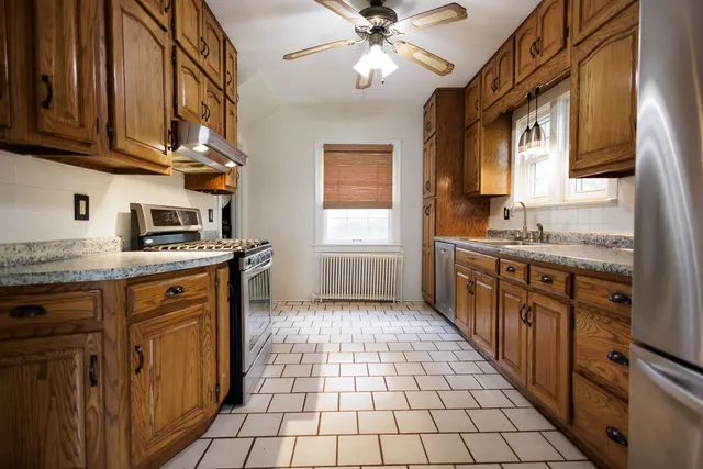 $305,000 | 1068 South Wildwood Avenue, Kankakee, IL 60901