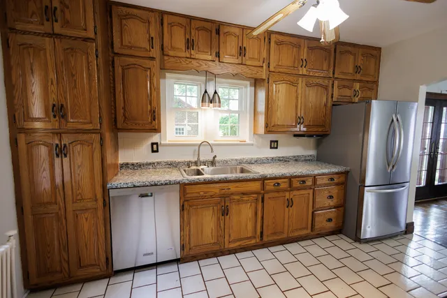 $305,000 | 1068 South Wildwood Avenue, Kankakee, IL 60901