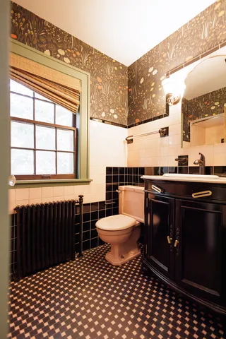 $305,000 | 1068 South Wildwood Avenue, Kankakee, IL 60901