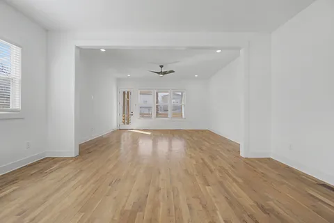 $575,000 | 1909 A 15th Avenue North, Nashville, TN 37208
