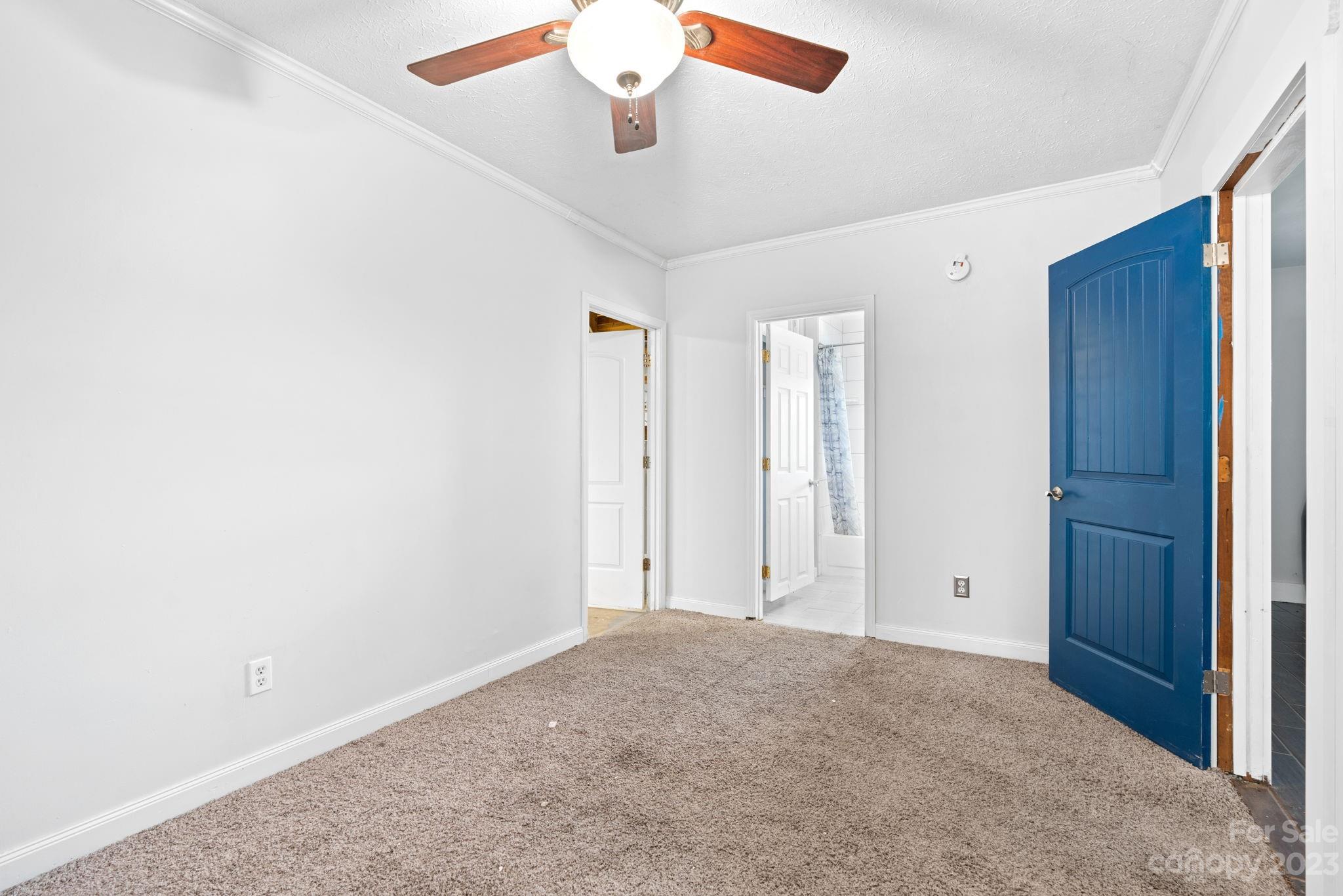 632 Thunder Road Clyde, NC 28721 - Photo 26 of 41 wooden floor in an empty room