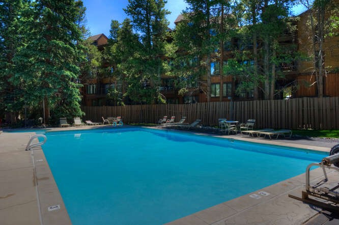 405 4 O Clock Road, Unit 15A Breckenridge, CO 80424 - Photo 48 of 50 a view of a garden with patio