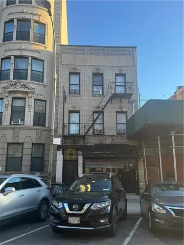 $1,800,000 | 714 Saint Marks Avenue | Crown Heights