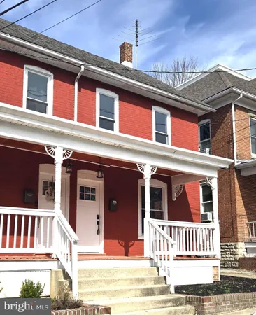 $194,500 | 121 North Broad Street, Waynesboro, PA 17268